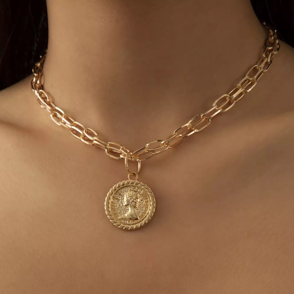 NEW 18K COIN DOUBLE LAYERED CHOKER NECKLACE, NICE NECKLACE, CUTE NECKLACE - Picture 1 of 6